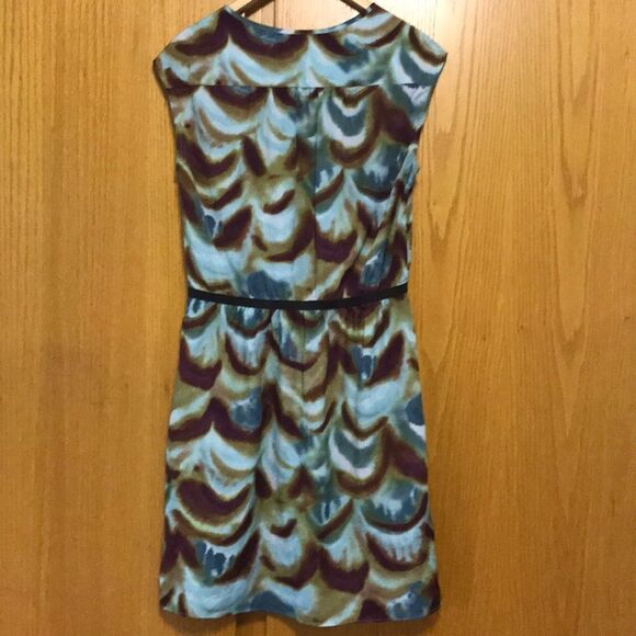 LOFT shades of browns/greens/blues midi, size 4 - Picture 5 of 5